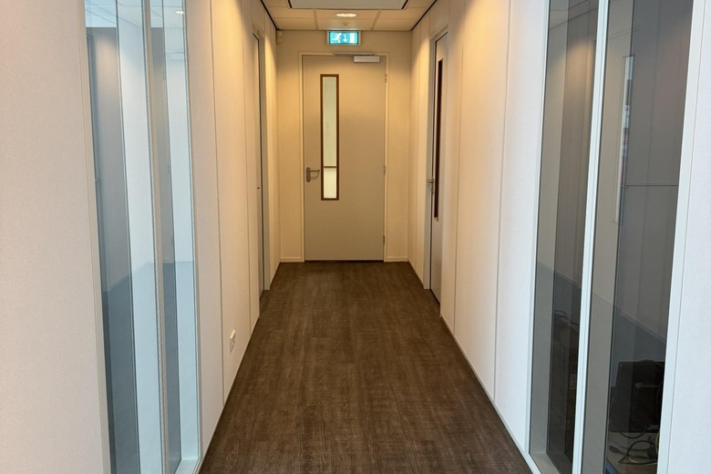 BedrijfsruimteaanGrote Esch 1170 - 1175<br/> inMoordrecht