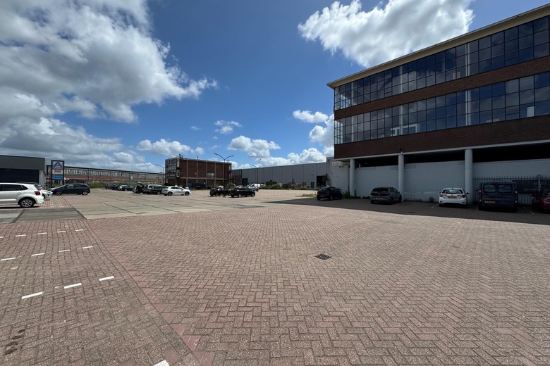 WinkelruimteaanStormhoek 39<br/> inZaandam