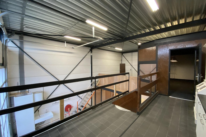 BedrijfsruimteaanAngstelpark 312<br/> inNieuwersluis BedrijfsruimteaanAngstelpark 312<br/> inNieuwersluis