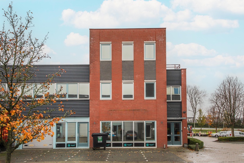 BedrijfsruimteaanSniep 77<br/> inDiemen