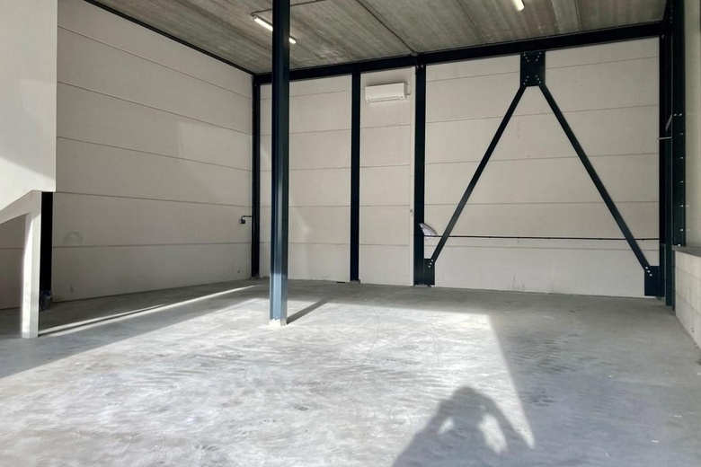 BedrijfsruimteaanLandauer 26<br/> inZeewolde