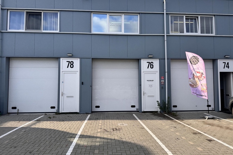 BedrijfsruimteaanZandzuigerstraat 76<br/> inAlmere