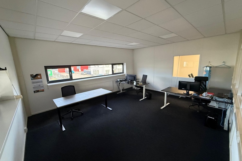 BedrijfsruimteaanSpaarpot Oost 1<br/> inGeldrop