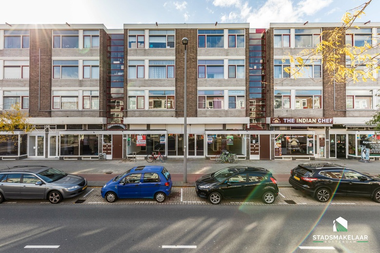 WinkelruimteaanBurgemeester Baumannlaan 140<br/> inRotterdam