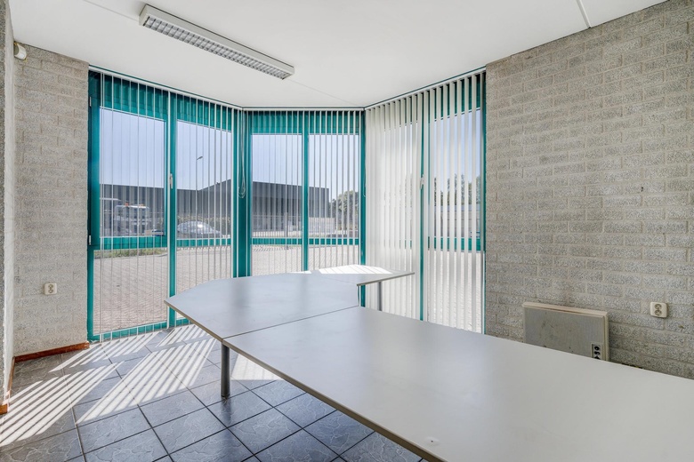 BedrijfsruimteaanOude Graaf 5<br/> inWeert BedrijfsruimteaanOude Graaf 5<br/> inWeert