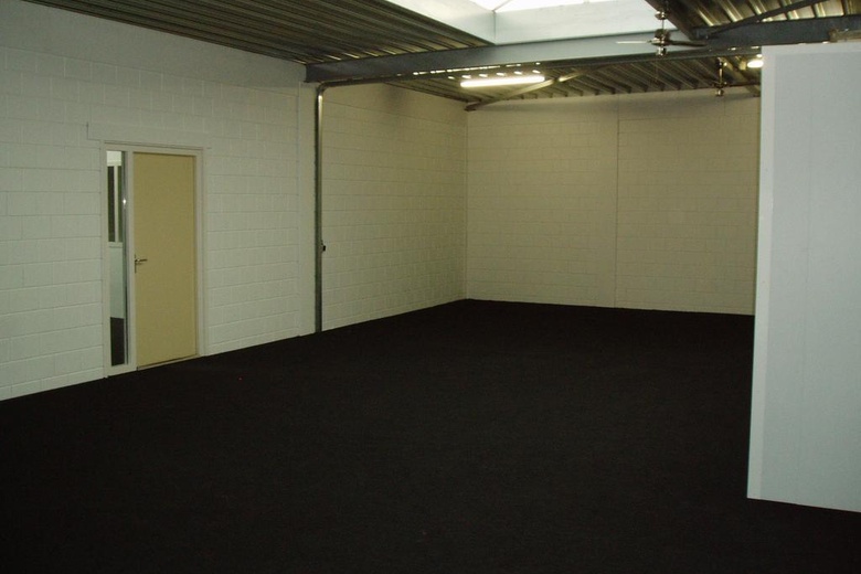 BedrijfsruimteaanDe Grens 18 c<br/> inHeijen