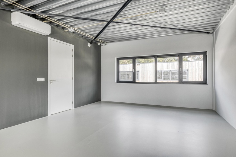 BedrijfsruimteaanAmersfoortsestraat 76 13<br/> inSoesterberg BedrijfsruimteaanAmersfoortsestraat 76 13<br/> inSoesterberg