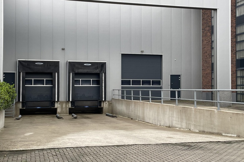 BedrijfsruimteaanFlorijnweg 2<br/> inVelp BedrijfsruimteaanFlorijnweg 2<br/> inVelp
