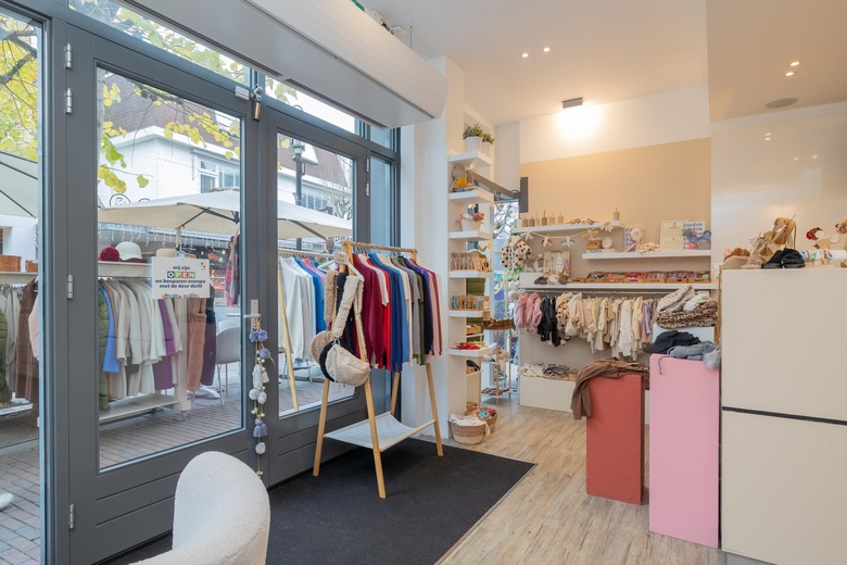 WinkelruimteaanKanaalstraat 68<br/> inLisse