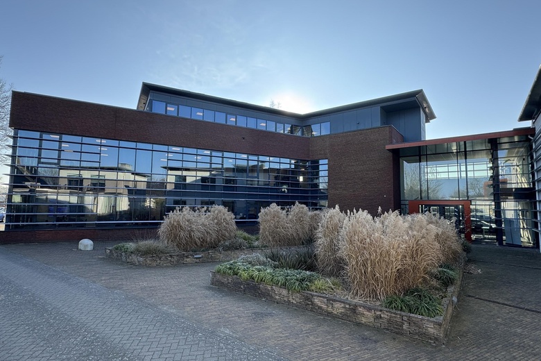 Bekijk foto 1 van Parallelweg Oost 25 - 29