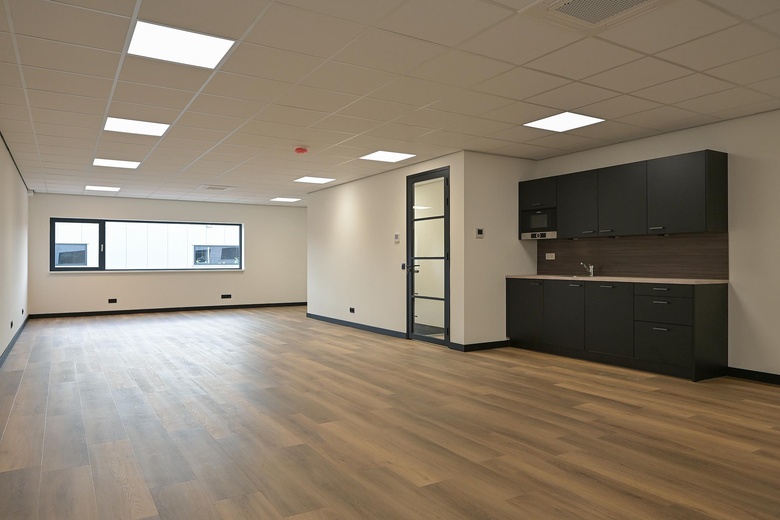 BedrijfsruimteaanBraillestraat 61<br/> inBerkel en Rodenrijs BedrijfsruimteaanBraillestraat 61<br/> inBerkel en Rodenrijs