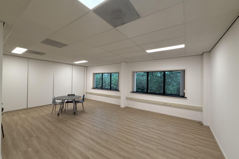 KantoorruimteaanVlierberg 4<br/> inEemnes