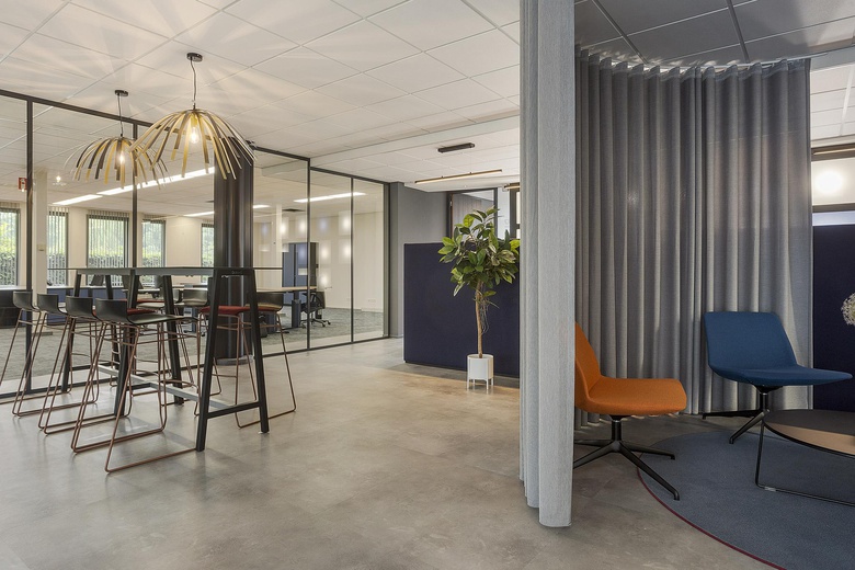 KantoorruimteaanHortsedijk 35<br/> inHelmond KantoorruimteaanHortsedijk 35<br/> inHelmond
