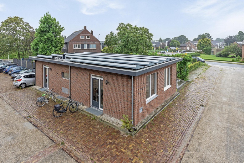 KantoorruimteaanZuivelweg 2 C<br/> inLeunen KantoorruimteaanZuivelweg 2 C<br/> inLeunen