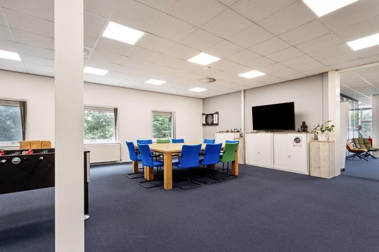 KantoorruimteaanKubus 9 - 15<br/> inSliedrecht