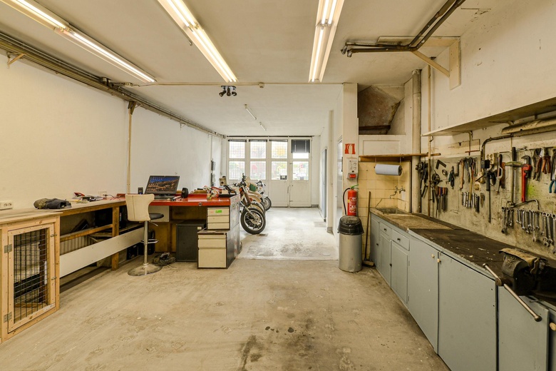BedrijfsruimteaanHoge Steenweg 75<br/> inBreda BedrijfsruimteaanHoge Steenweg 75<br/> inBreda