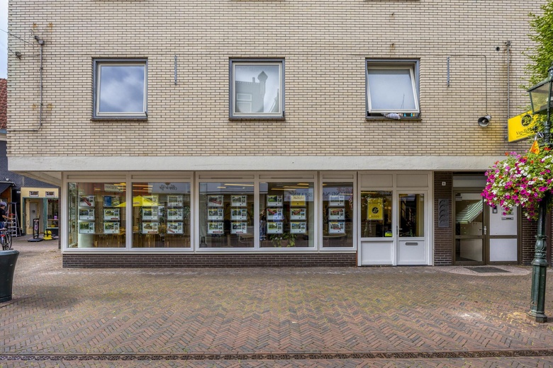 WinkelruimteaanLaanstraat 91<br/> inBaarn WinkelruimteaanLaanstraat 91<br/> inBaarn