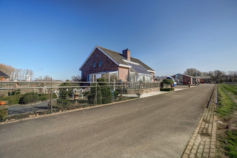 BedrijfsruimteaanRijksweg 2<br/> inBaexem