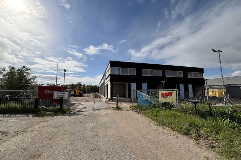 BedrijfsruimteaanRijksstraatweg 54 s<br/> inSassenheim