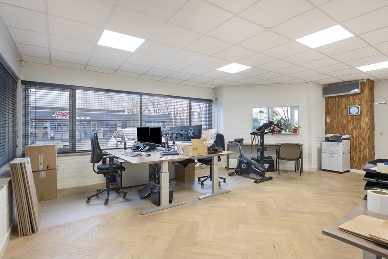 BedrijfsruimteaanWeerterveld 13<br/> inMeerssen