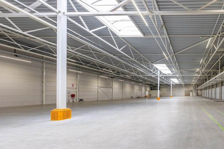 BedrijfsruimteaanPaderbornstraat 1<br/> inZwolle BedrijfsruimteaanPaderbornstraat 1<br/> inZwolle