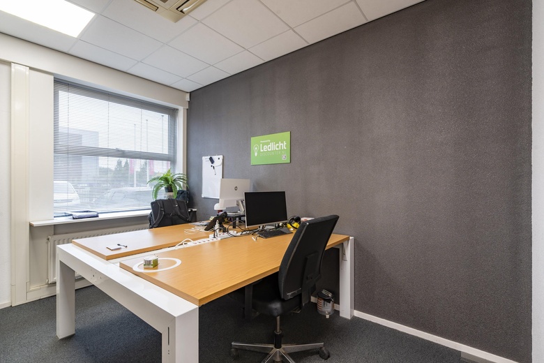 BedrijfsruimteaanKoningsbeltweg 51<br/> inAlmere BedrijfsruimteaanKoningsbeltweg 51<br/> inAlmere