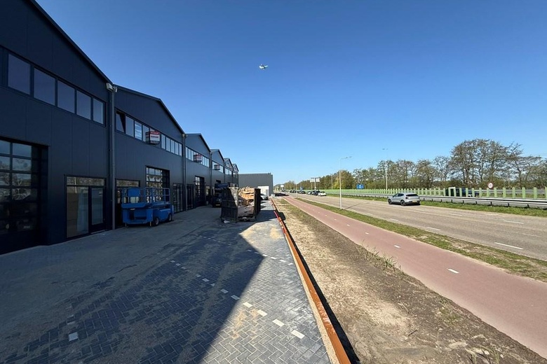 WinkelruimteaanHaarlemmerstraatweg 71 D<br/> inHalfweg