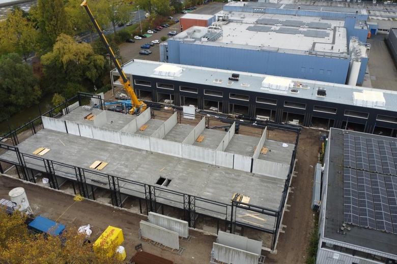 BedrijfsruimteaanKamerlingh Onnesweg 2 C 8<br/> inDordrecht