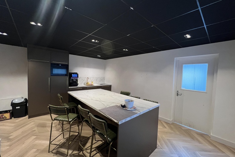 BedrijfsruimteaanHoge Eng-Oost 29<br/> inPutten