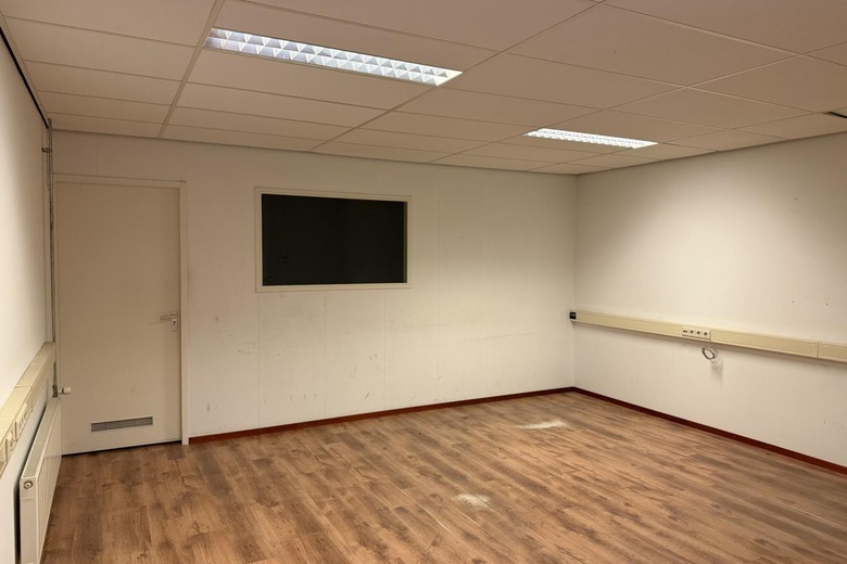 BedrijfsruimteaanDaniëlsweg 34<br/> inHeinkensand