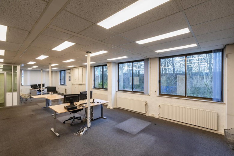 BedrijfsruimteaanAmbachtenstraat 87<br/> inOuderkerk aan de Amstel