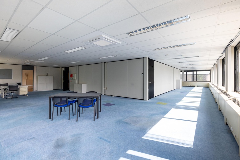 BedrijfsruimteaanVennestraat 11 B<br/> inLisse