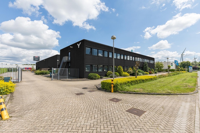BedrijfsruimteaanMarconiweg 3<br/> inVianen BedrijfsruimteaanMarconiweg 3<br/> inVianen