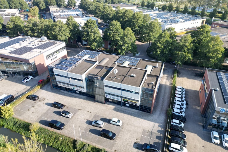 BedrijfsruimteaanKelvinring 52 a<br/> inAlblasserdam BedrijfsruimteaanKelvinring 52 a<br/> inAlblasserdam
