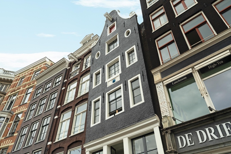 WinkelruimteaanRokin 130<br/> inAmsterdam WinkelruimteaanRokin 130<br/> inAmsterdam