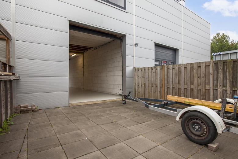 BedrijfsruimteaanLeeghwaterstraat 33 05<br/> inReeuwijk BedrijfsruimteaanLeeghwaterstraat 33 05<br/> inReeuwijk