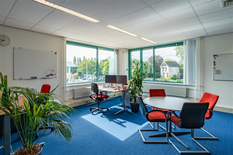 KantoorruimteaanOdijkerweg 19<br/> inDriebergen KantoorruimteaanOdijkerweg 19<br/> inDriebergen