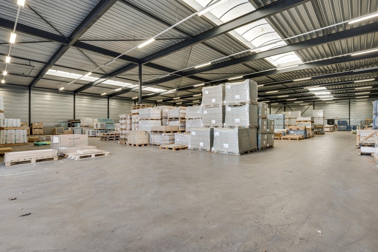 BedrijfsruimteaanHavenweg 18<br/> inEcht