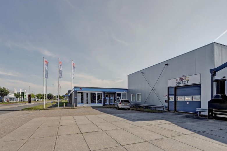 BedrijfsruimteaanZwettestraat 13<br/> inLeeuwarden BedrijfsruimteaanZwettestraat 13<br/> inLeeuwarden