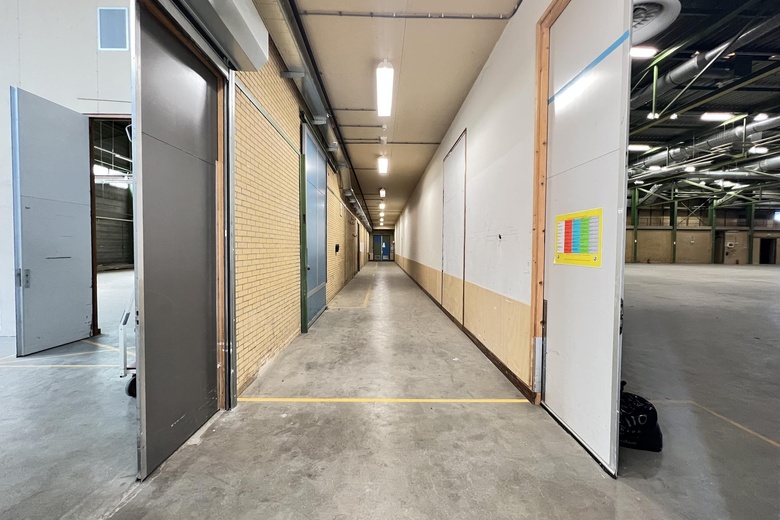BedrijfsruimteaanGyroscoopweg 19<br/> inAmsterdam BedrijfsruimteaanGyroscoopweg 19<br/> inAmsterdam
