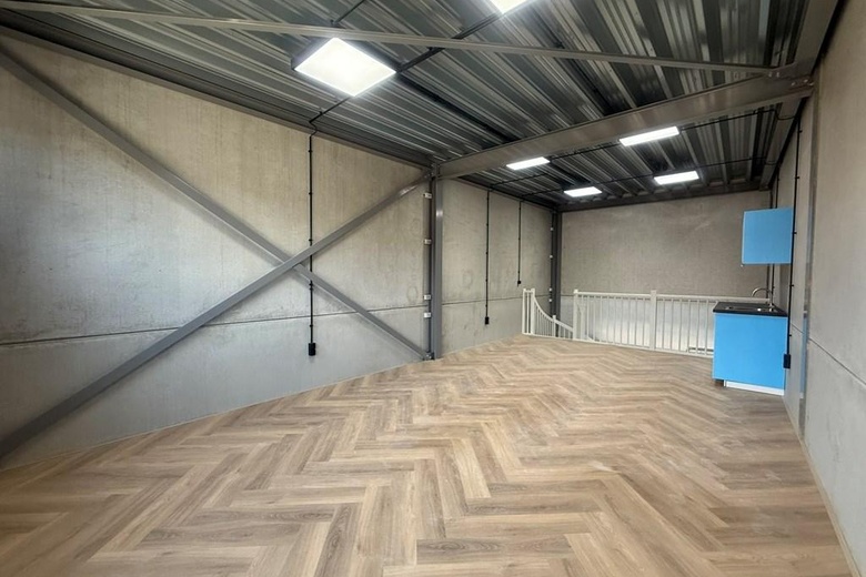BedrijfsruimteaanAfmijnstraat 7<br/> inAmstelveen BedrijfsruimteaanAfmijnstraat 7<br/> inAmstelveen