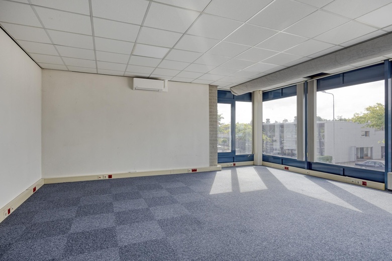 KantoorruimteaanAfrikalaan 12 A<br/> inDen Bosch KantoorruimteaanAfrikalaan 12 A<br/> inDen Bosch