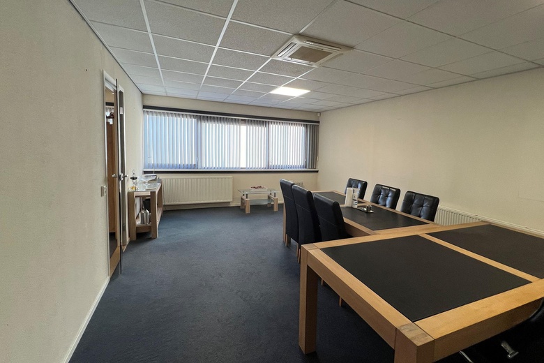 BedrijfsruimteaanMandenmakerstraat 35 d<br/> inHoogvliet