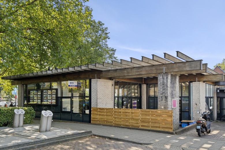 WinkelruimteaanRaadhuisplein 1<br/> inOosterbeek WinkelruimteaanRaadhuisplein 1<br/> inOosterbeek