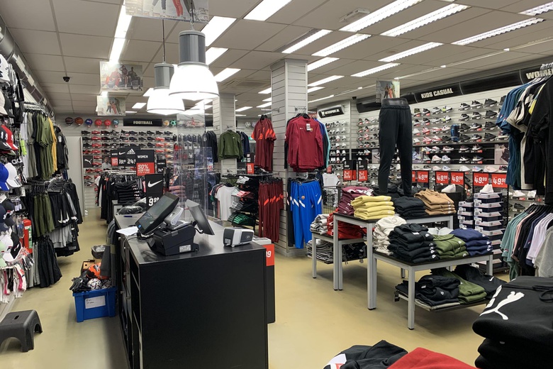 WinkelruimteaanWaterstraat 42 /42a<br/> inTiel