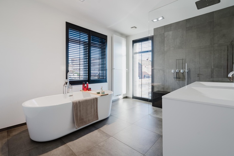 BedrijfsruimteaanKloosterraderstraat 68 - 70<br/> inKerkrade