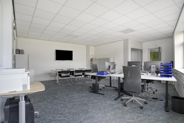 KantoorruimteaanTrawlerweg 8<br/> inVlaardingen KantoorruimteaanTrawlerweg 8<br/> inVlaardingen