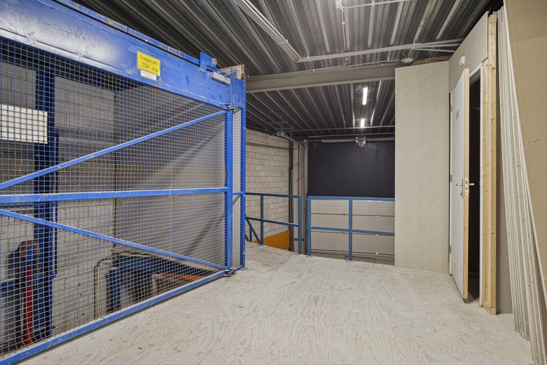 BedrijfsruimteaanH. Kamerlingh Onnesweg 19 A<br/> inAlphen aan den Rijn