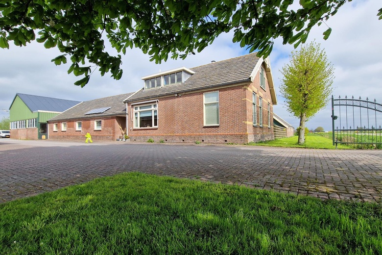 BedrijfsruimteaanHoofdweg 5<br/> inWaverveen BedrijfsruimteaanHoofdweg 5<br/> inWaverveen