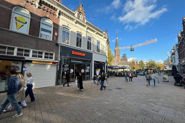 WinkelruimteaanHeuvelstraat 1 a<br/> inTilburg WinkelruimteaanHeuvelstraat 1 a<br/> inTilburg